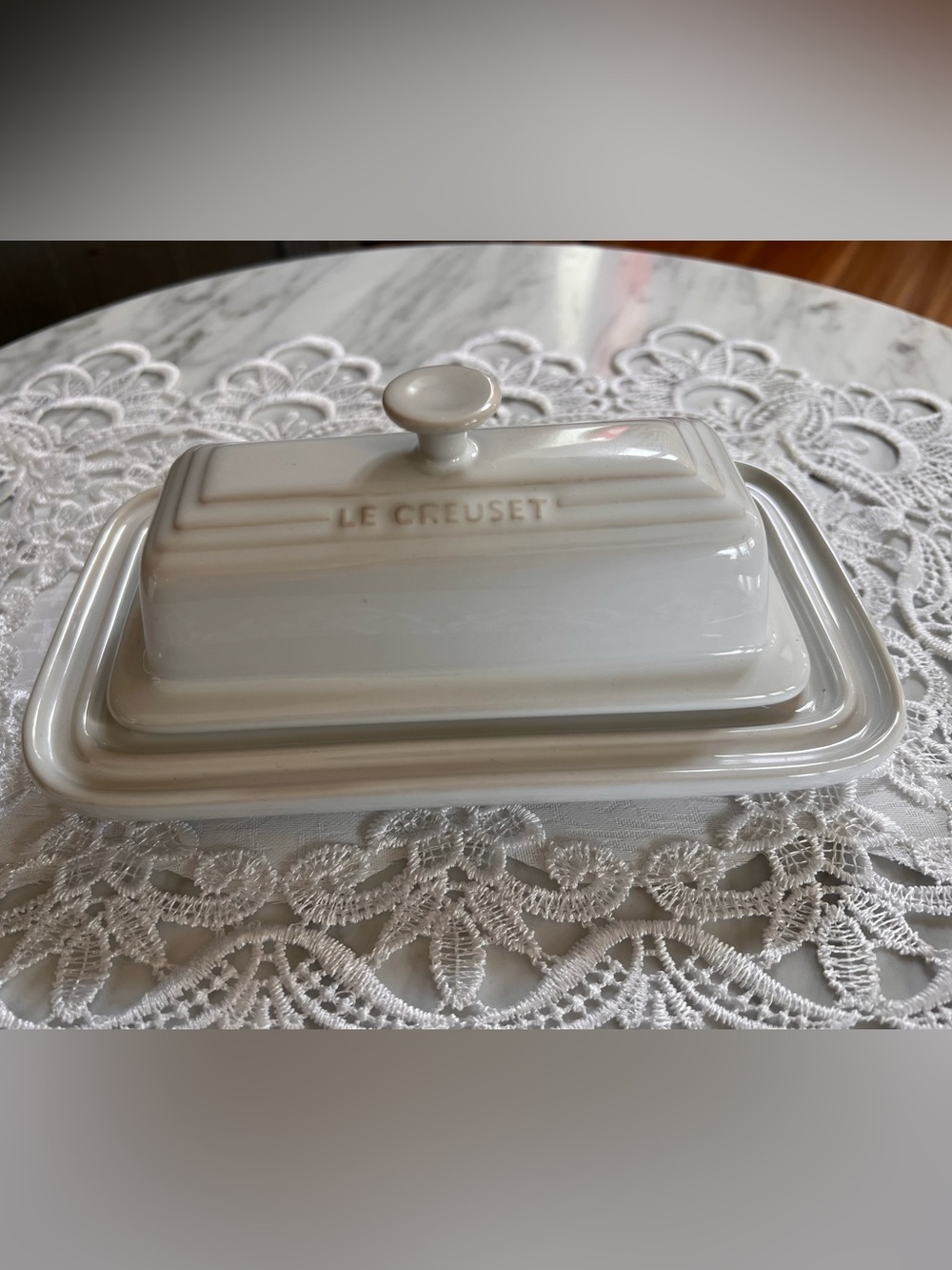 White Le Creuset Butter Dish - Excellent Condition